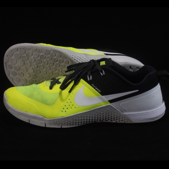 Nike Other - Nike Metcon 1 Flywire Trainer Black/Volt (Neon)